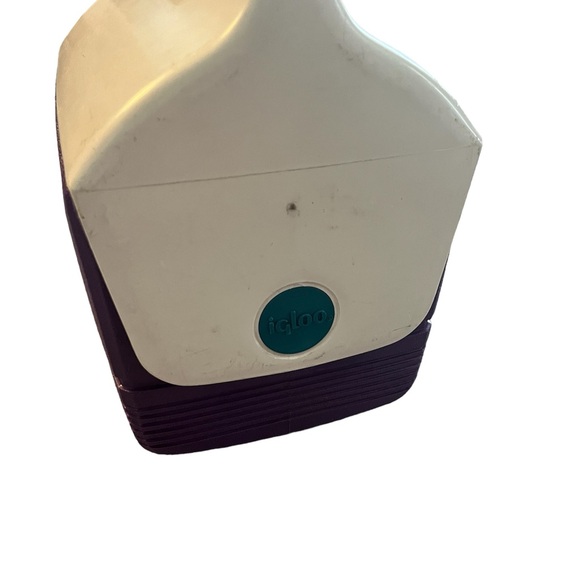 Vintage Little Playmate Igloo cooler. Purple and white. - Picture 6 of 6